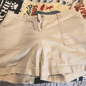 Lightweight cotton shorts